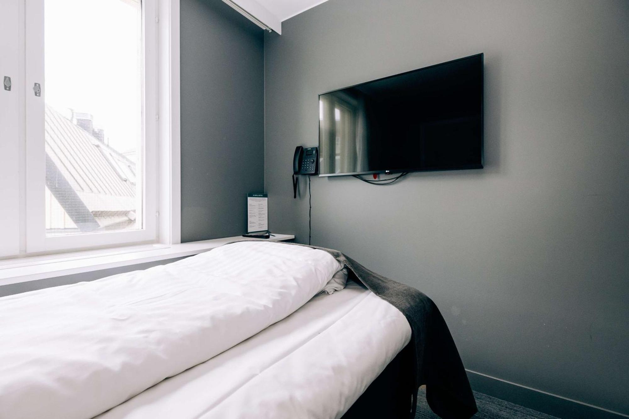 Best Western Plus Ja Hotel カールスクルーナ エクステリア 写真
